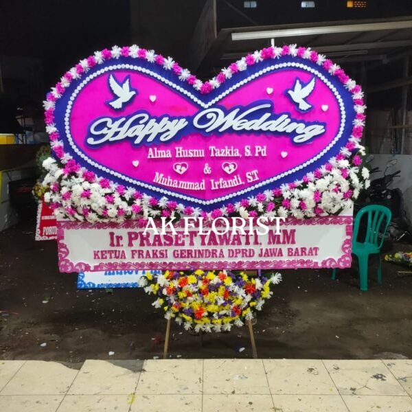 Bunga Papan Happy Wedding Love
