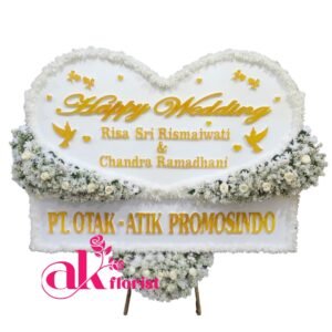Bunga Papan Happy Wedding Love Garut